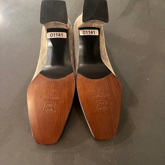 Stuart Weitzman Gold Marymid Snake Metallic Block Heel Square sz 7B Retail $350 - Picture 8 of 9